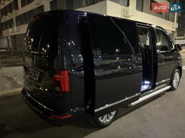 Черный Фольксваген Мультиван, объемом двигателя 2 л и пробегом 151 тыс. км за 59200 $, фото 22 на Automoto.ua