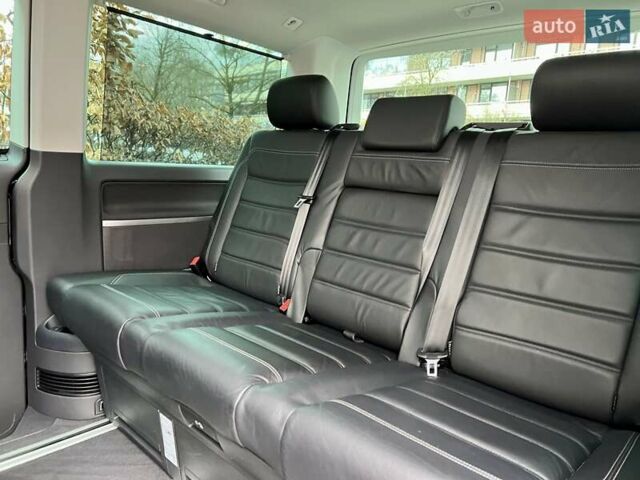 Черный Фольксваген Мультиван, объемом двигателя 1.97 л и пробегом 60 тыс. км за 79800 $, фото 26 на Automoto.ua