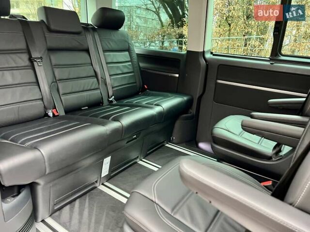 Черный Фольксваген Мультиван, объемом двигателя 1.97 л и пробегом 60 тыс. км за 79800 $, фото 24 на Automoto.ua