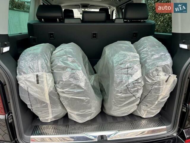 Черный Фольксваген Мультиван, объемом двигателя 1.97 л и пробегом 60 тыс. км за 79800 $, фото 12 на Automoto.ua