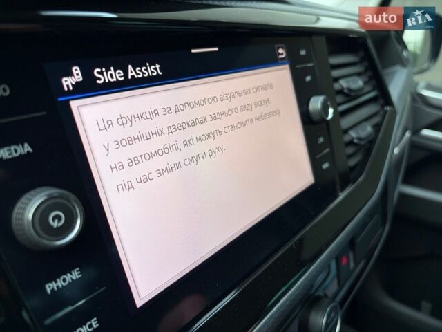 Черный Фольксваген Мультиван, объемом двигателя 2 л и пробегом 151 тыс. км за 52000 $, фото 18 на Automoto.ua