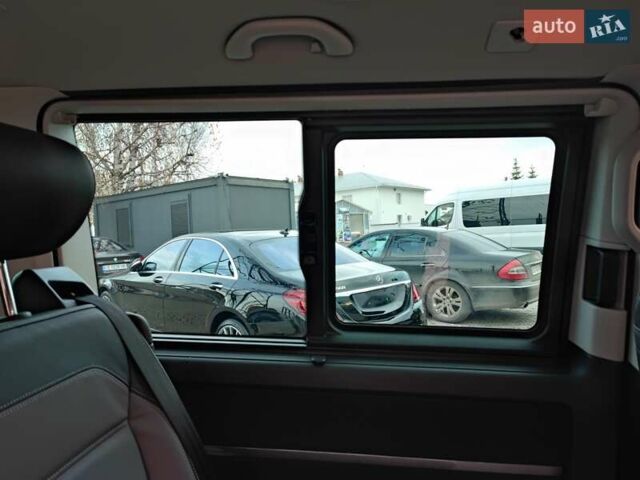 Черный Фольксваген Мультиван, объемом двигателя 2 л и пробегом 59 тыс. км за 73500 $, фото 46 на Automoto.ua