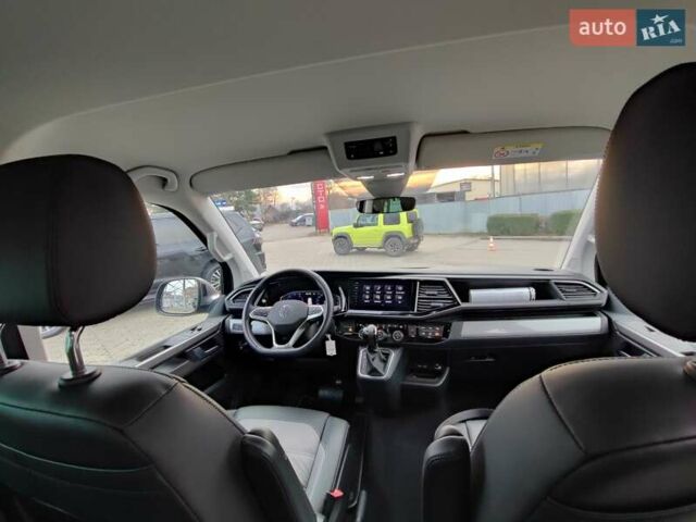 Черный Фольксваген Мультиван, объемом двигателя 2 л и пробегом 59 тыс. км за 73500 $, фото 32 на Automoto.ua