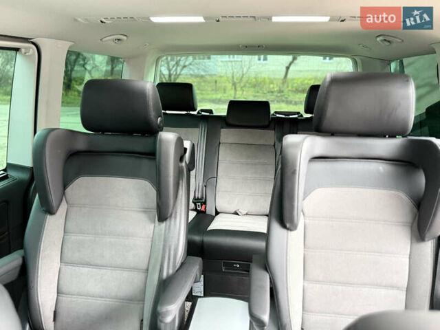 Черный Фольксваген Мультиван, объемом двигателя 1.97 л и пробегом 43 тыс. км за 85000 $, фото 7 на Automoto.ua