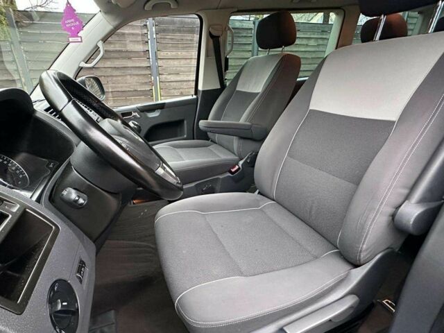 Коричневый Фольксваген Мультиван, объемом двигателя 2 л и пробегом 290 тыс. км за 8200 $, фото 5 на Automoto.ua