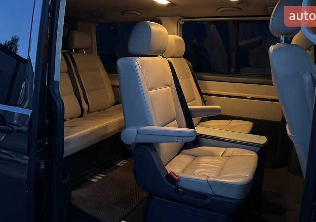 Коричневый Фольксваген Мультиван, объемом двигателя 1.98 л и пробегом 230 тыс. км за 18500 $, фото 12 на Automoto.ua