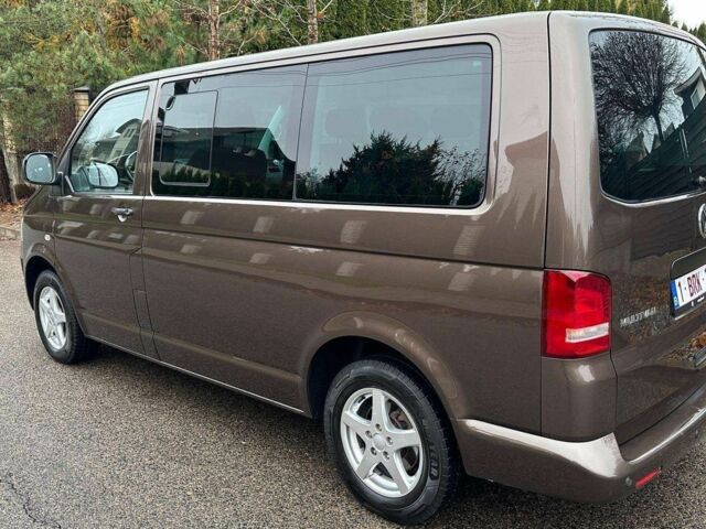 Коричневый Фольксваген Мультиван, объемом двигателя 2 л и пробегом 290 тыс. км за 8200 $, фото 16 на Automoto.ua