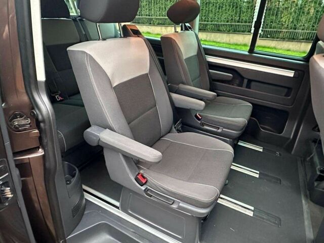 Коричневый Фольксваген Мультиван, объемом двигателя 2 л и пробегом 290 тыс. км за 8200 $, фото 20 на Automoto.ua