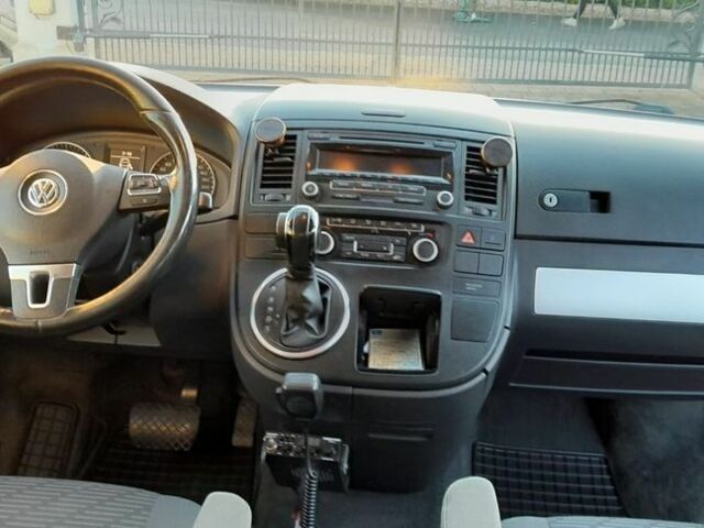 Коричневый Фольксваген Мультиван, объемом двигателя 2 л и пробегом 150 тыс. км за 4150 $, фото 7 на Automoto.ua