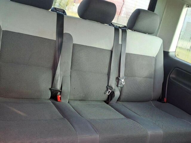 Коричневий Фольксваген Мультиван, об'ємом двигуна 2 л та пробігом 278 тис. км за 8000 $, фото 19 на Automoto.ua