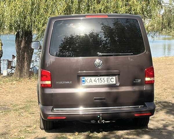 Коричневий Фольксваген Мультиван, об'ємом двигуна 1.97 л та пробігом 240 тис. км за 23000 $, фото 5 на Automoto.ua