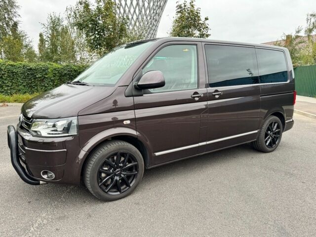 Коричневий Фольксваген Мультиван, об'ємом двигуна 2 л та пробігом 226 тис. км за 10200 $, фото 10 на Automoto.ua