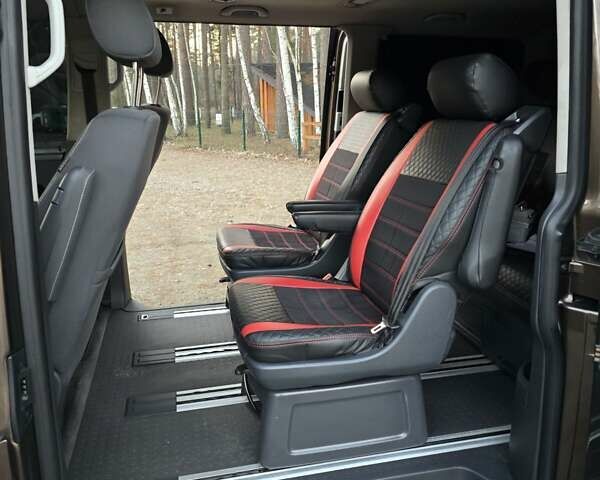 Коричневый Фольксваген Мультиван, объемом двигателя 1.97 л и пробегом 325 тыс. км за 25000 $, фото 41 на Automoto.ua