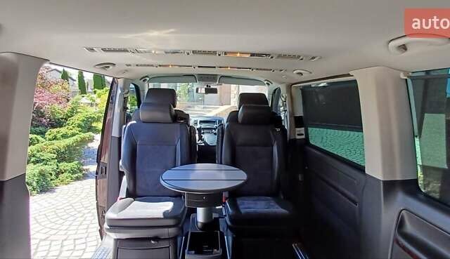 Коричневий Фольксваген Мультиван, об'ємом двигуна 1.97 л та пробігом 232 тис. км за 24000 $, фото 9 на Automoto.ua