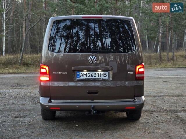 Коричневый Фольксваген Мультиван, объемом двигателя 1.97 л и пробегом 325 тыс. км за 25000 $, фото 7 на Automoto.ua
