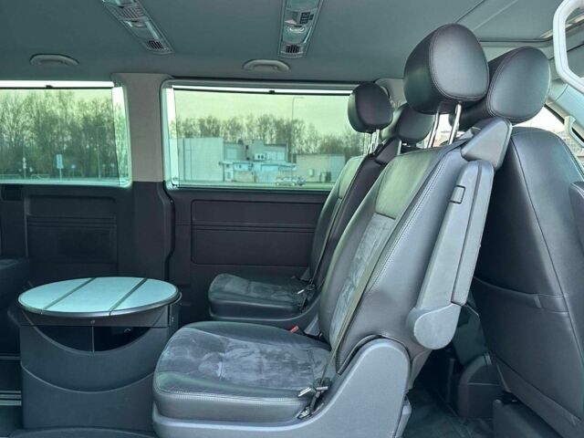 Фольксваген Мультиван 2013 у Запоріжжя на Automoto.ua Коричневий Фольксваген Мультиван, об'ємом двигуна 2 л та пробігом 202 тис. км за 9100 $, фото 17 на Automoto.ua