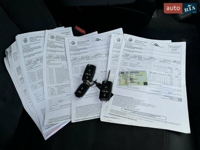 Коричневый Фольксваген Мультиван, объемом двигателя 2 л и пробегом 143 тыс. км за 48900 $, фото 72 на Automoto.ua