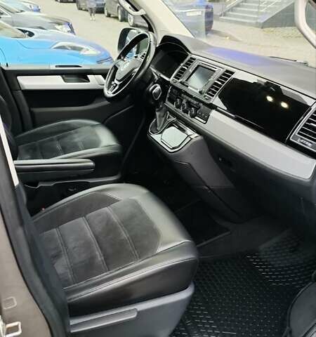 Коричневий Фольксваген Мультиван, об'ємом двигуна 1.97 л та пробігом 277 тис. км за 35990 $, фото 10 на Automoto.ua