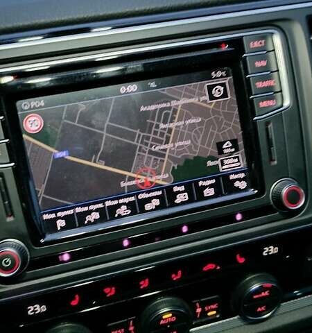 Коричневий Фольксваген Мультиван, об'ємом двигуна 1.97 л та пробігом 277 тис. км за 35990 $, фото 16 на Automoto.ua