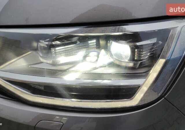 Коричневий Фольксваген Мультиван, об'ємом двигуна 1.97 л та пробігом 277 тис. км за 35990 $, фото 9 на Automoto.ua