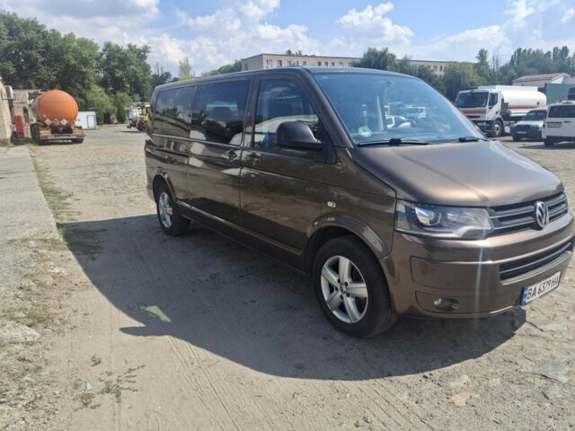 Коричневий Фольксваген Мультиван, об'ємом двигуна 2 л та пробігом 252 тис. км за 22000 $, фото 3 на Automoto.ua