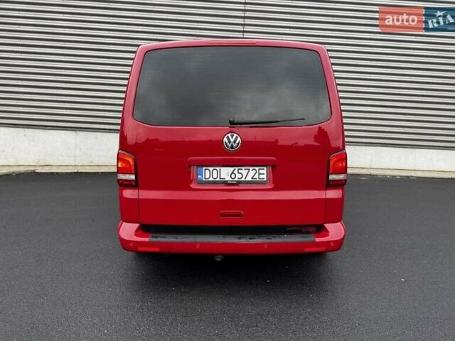 Червоний Фольксваген Мультиван, об'ємом двигуна 1.98 л та пробігом 203 тис. км за 26000 $, фото 9 на Automoto.ua