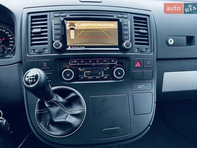 Червоний Фольксваген Мультиван, об'ємом двигуна 1.98 л та пробігом 203 тис. км за 26000 $, фото 20 на Automoto.ua