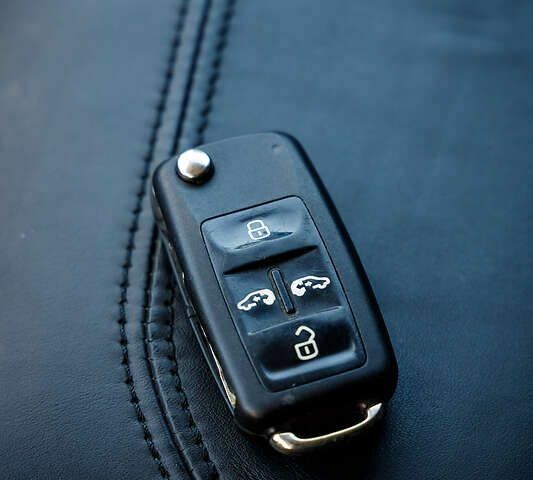 Фольксваген Мультиван, объемом двигателя 2 л и пробегом 224 тыс. км за 43900 $, фото 9 на Automoto.ua