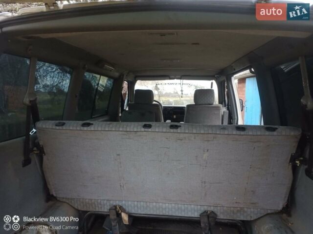 Фольксваген Мультиван, об'ємом двигуна 0 л та пробігом 300 тис. км за 2600 $, фото 3 на Automoto.ua