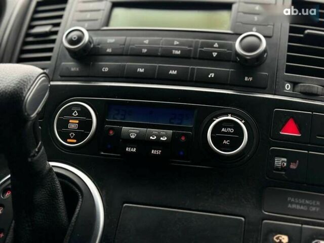 Фольксваген Мультиван, об'ємом двигуна 2.5 л та пробігом 278 тис. км за 11990 $, фото 22 на Automoto.ua