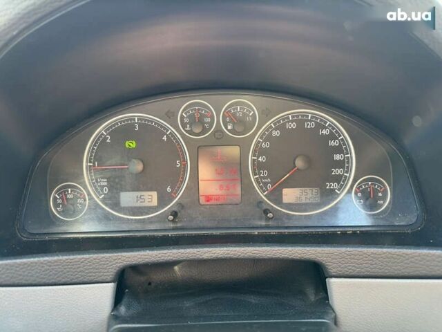 Фольксваген Мультиван, об'ємом двигуна 2.5 л та пробігом 361 тис. км за 12790 $, фото 18 на Automoto.ua