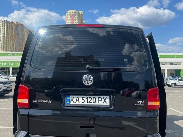 Фольксваген Мультиван, об'ємом двигуна 2 л та пробігом 265 тис. км за 18000 $, фото 1 на Automoto.ua