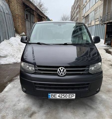 Фольксваген Мультиван, объемом двигателя 2 л и пробегом 296 тыс. км за 23000 $, фото 5 на Automoto.ua