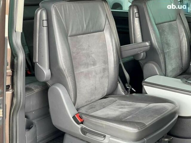 Фольксваген Мультиван, объемом двигателя 2 л и пробегом 264 тыс. км за 26000 $, фото 19 на Automoto.ua