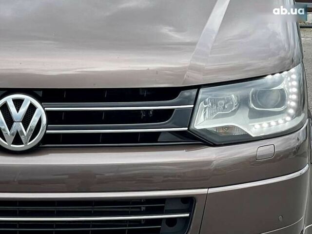 Фольксваген Мультиван, объемом двигателя 2 л и пробегом 264 тыс. км за 26000 $, фото 7 на Automoto.ua