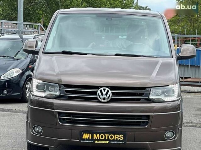 Фольксваген Мультиван, объемом двигателя 2 л и пробегом 264 тыс. км за 26000 $, фото 5 на Automoto.ua