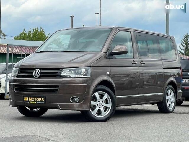 Фольксваген Мультиван, объемом двигателя 2 л и пробегом 264 тыс. км за 26000 $, фото 2 на Automoto.ua