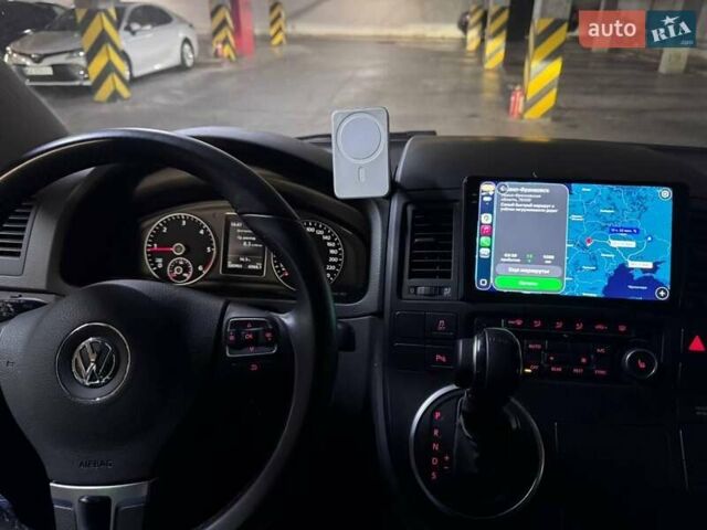 Фольксваген Мультиван, об'ємом двигуна 2 л та пробігом 100 тис. км за 35900 $, фото 8 на Automoto.ua