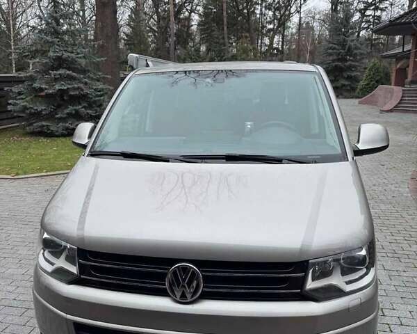 Фольксваген Мультиван, об'ємом двигуна 2 л та пробігом 100 тис. км за 35900 $, фото 1 на Automoto.ua