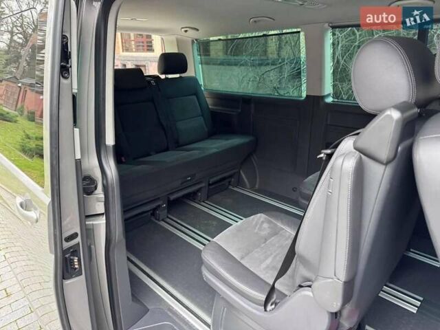 Фольксваген Мультиван, об'ємом двигуна 2 л та пробігом 100 тис. км за 35900 $, фото 17 на Automoto.ua