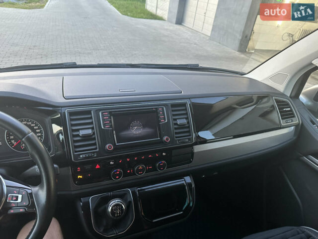 Фольксваген Мультиван, объемом двигателя 2 л и пробегом 134 тыс. км за 39900 $, фото 12 на Automoto.ua