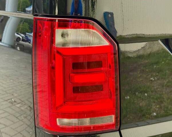 Фольксваген Мультиван, об'ємом двигуна 1.97 л та пробігом 181 тис. км за 35700 $, фото 13 на Automoto.ua