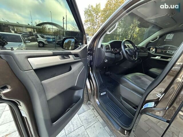 Фольксваген Мультиван, об'ємом двигуна 2 л та пробігом 188 тис. км за 39000 $, фото 18 на Automoto.ua