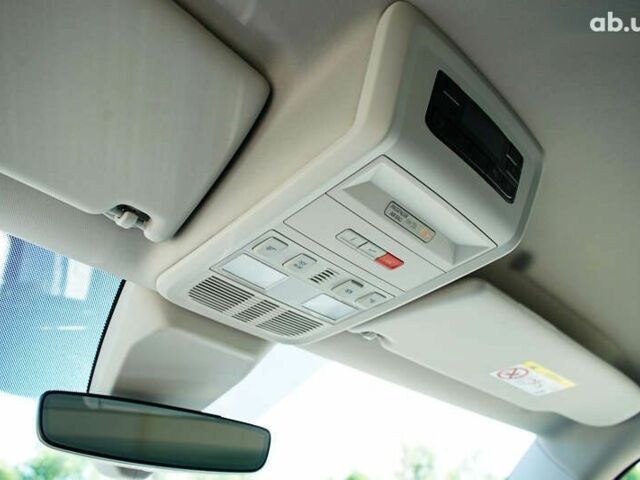 Фольксваген Мультиван, объемом двигателя 2 л и пробегом 126 тыс. км за 49999 $, фото 27 на Automoto.ua