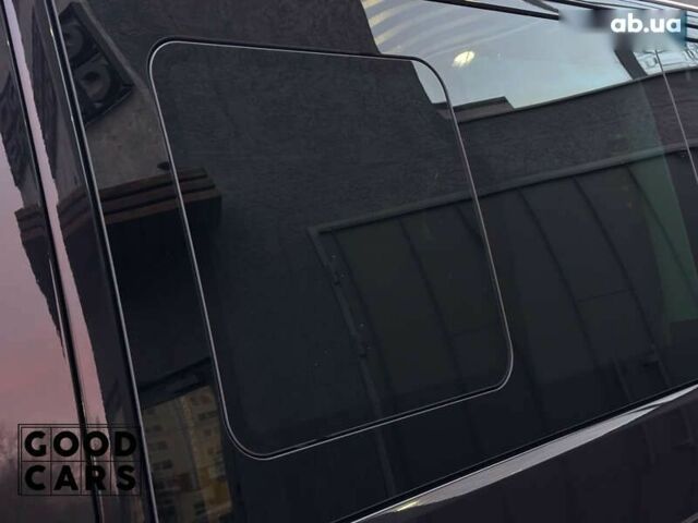 Фольксваген Мультиван, объемом двигателя 2 л и пробегом 119 тыс. км за 55000 $, фото 17 на Automoto.ua