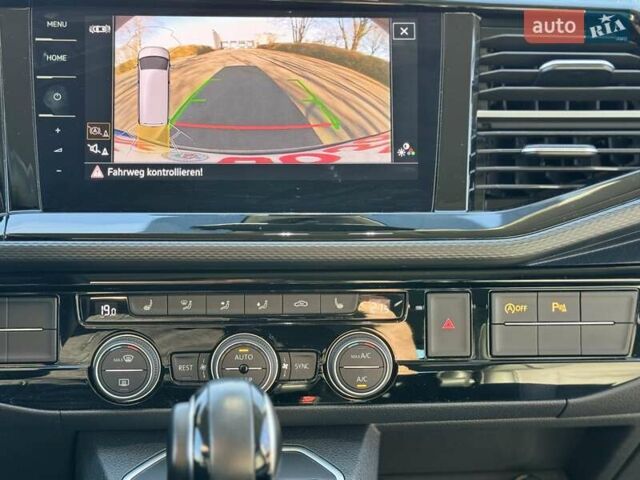 Фольксваген Мультиван, объемом двигателя 1.97 л и пробегом 124 тыс. км за 49900 $, фото 18 на Automoto.ua