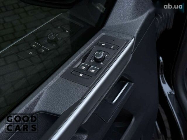 Фольксваген Мультиван, объемом двигателя 2 л и пробегом 119 тыс. км за 55000 $, фото 22 на Automoto.ua