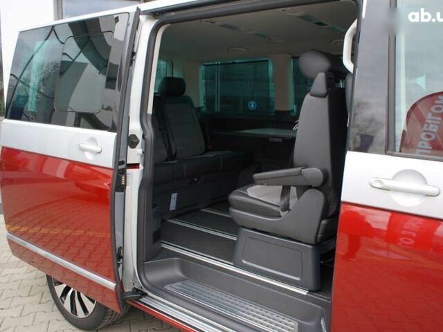 Фольксваген Мультиван, об'ємом двигуна 2 л та пробігом 126 тис. км за 49999 $, фото 25 на Automoto.ua