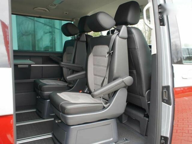 Фольксваген Мультиван, об'ємом двигуна 2 л та пробігом 126 тис. км за 49999 $, фото 26 на Automoto.ua