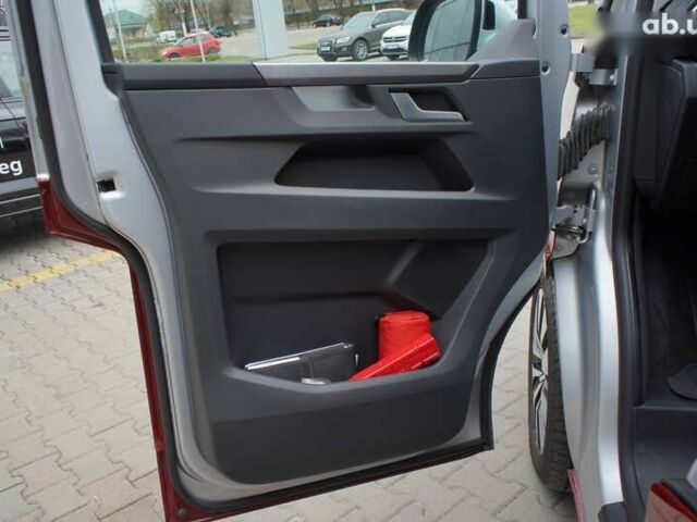 Фольксваген Мультиван, об'ємом двигуна 2 л та пробігом 126 тис. км за 49999 $, фото 12 на Automoto.ua